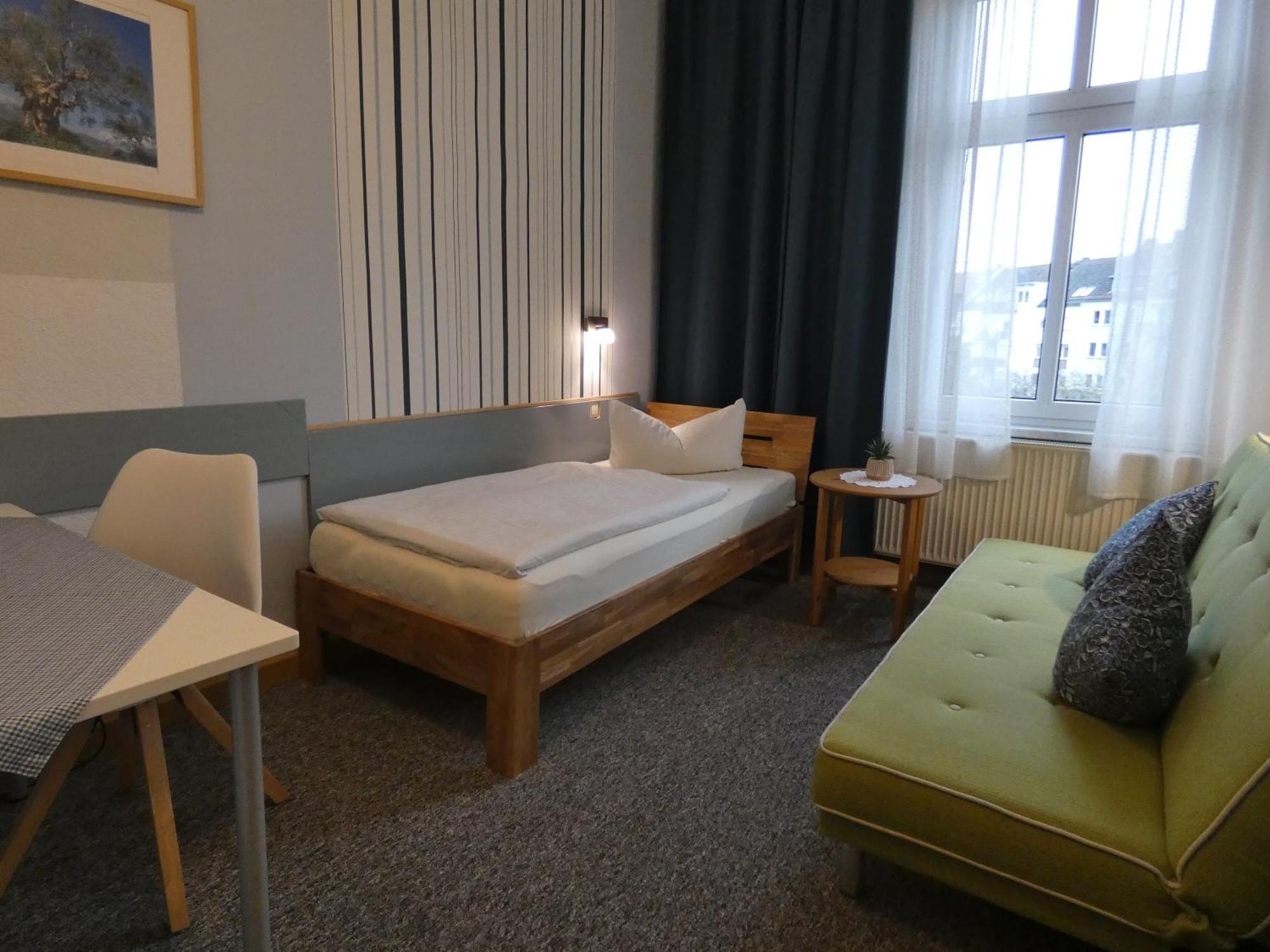 Stadtvilla Dessau Екстер'єр фото